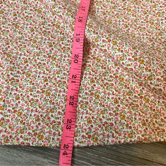 Pomander Place by Tuckernuck Floral Smocked
Modoc Blouse sz M - Picture 5 of 9